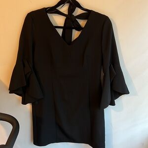 NWT laundry by Shelli segal black dress size 6